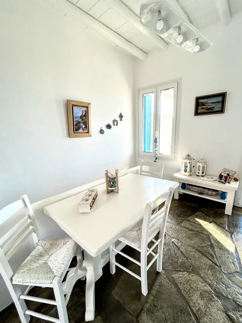 Aggelikis Island House