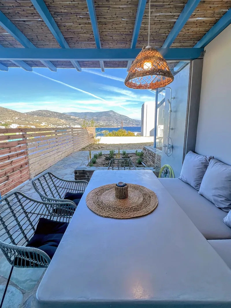 Elements – Air & Water Apartment