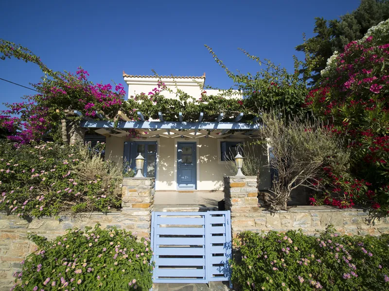 Mariela Sea Island House