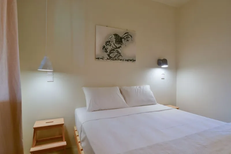 Rooster Guesthouse Rooms