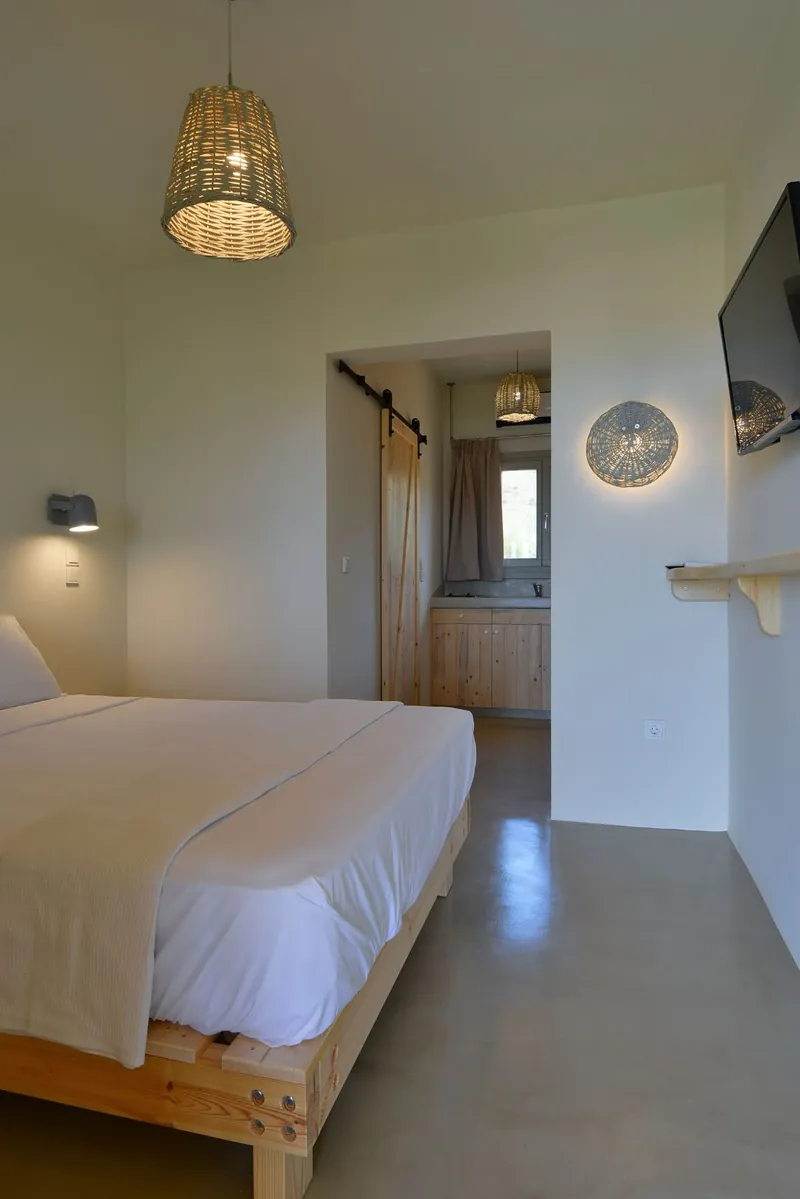 Rooster Guesthouse Rooms
