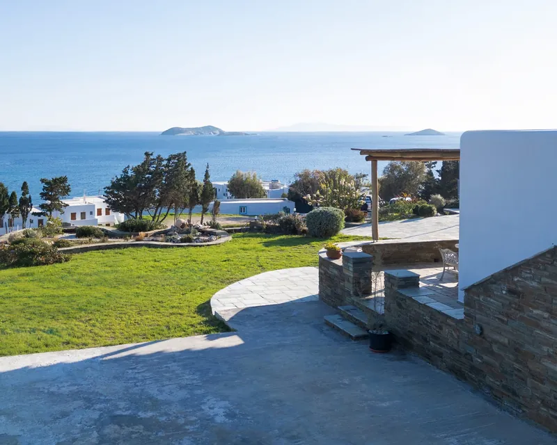 Vasilis View House