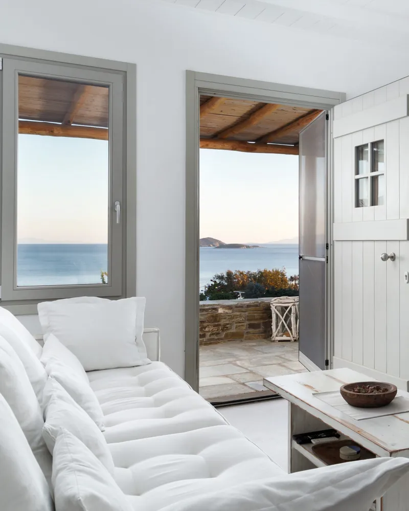 Vasilis View House